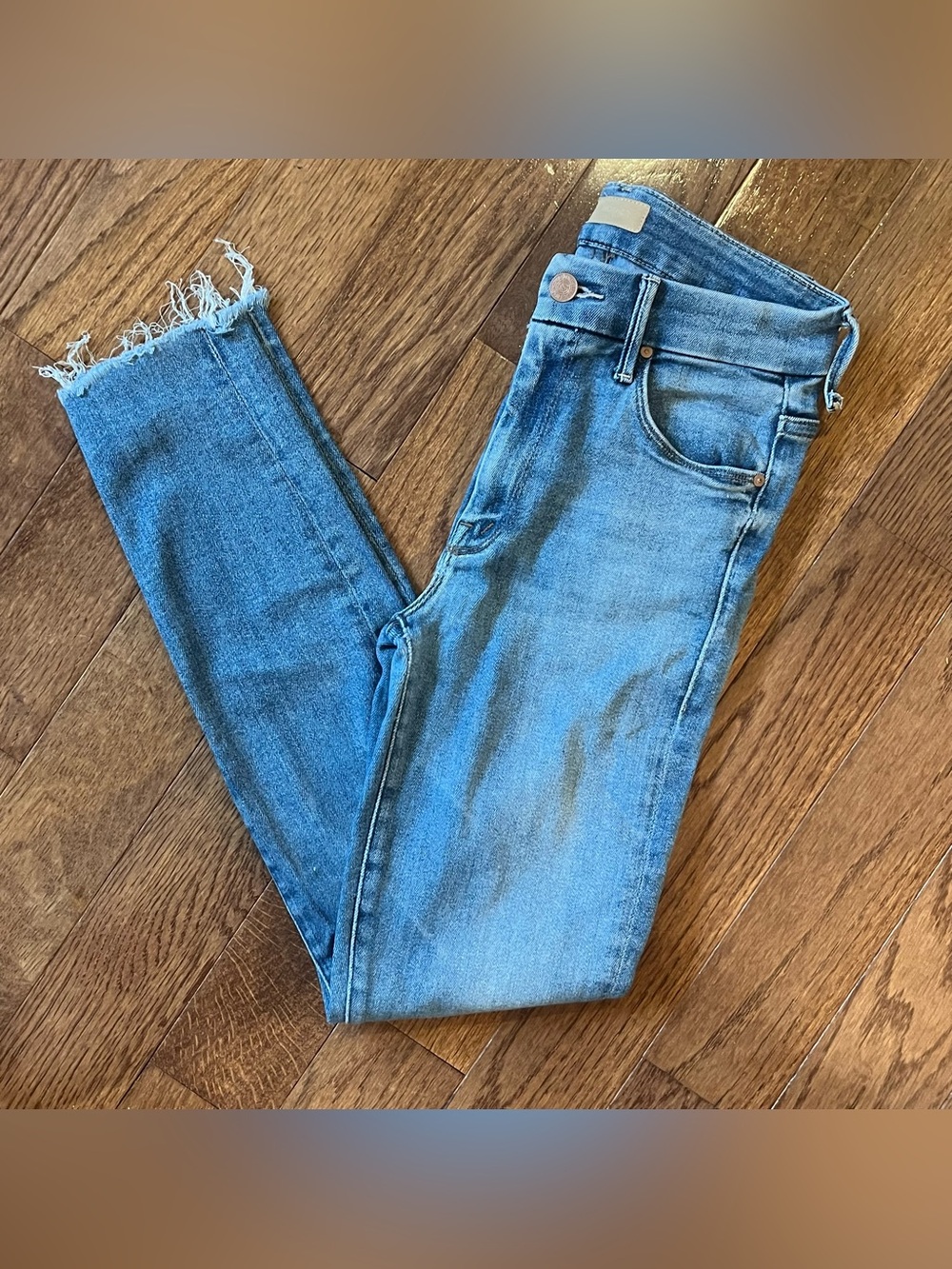 MOTHER High Waisted Looker Ankle Fray Jeans in Hey Sun size 25 - Picture 4 of 11